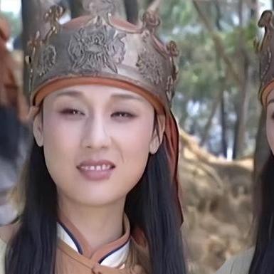 女兵人4最火的一句:无论生活如何,愿你始终坚强勇敢,永远向前。 女兵人4最火的一句:无论生活如何,愿你始终坚强勇敢,永远向前。