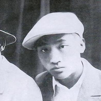 女兵人4最火的一句:无论生活如何,愿你始终坚强勇敢,永远向前。 女兵人4最火的一句:无论生活如何,愿你始终坚强勇敢,永远向前。