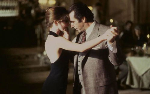 乔骏晟恋爱进行时:纷繁的世界中,他们相遇并相爱,情愫滋生缠绵难舍 乔骏晟恋爱进行时:纷繁的世界中,他们相遇并相爱,情愫滋生缠绵难舍