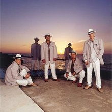 (班得瑞月光水岸专辑)在班得瑞月光水岸畅游探险，感受大自然的魅力