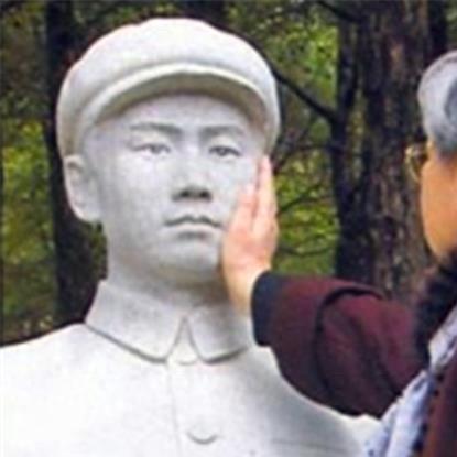 (幸运之星的含义)幸运之星的寓意和象征意义：指引着我们前行，给予希望与勇气