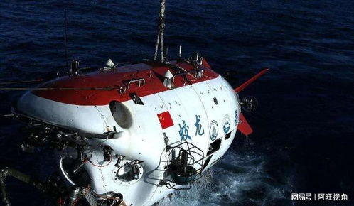 (下潜下潜)下潜是谁：探寻深海奥秘的潜水员们勇往直前，谁是勇者？